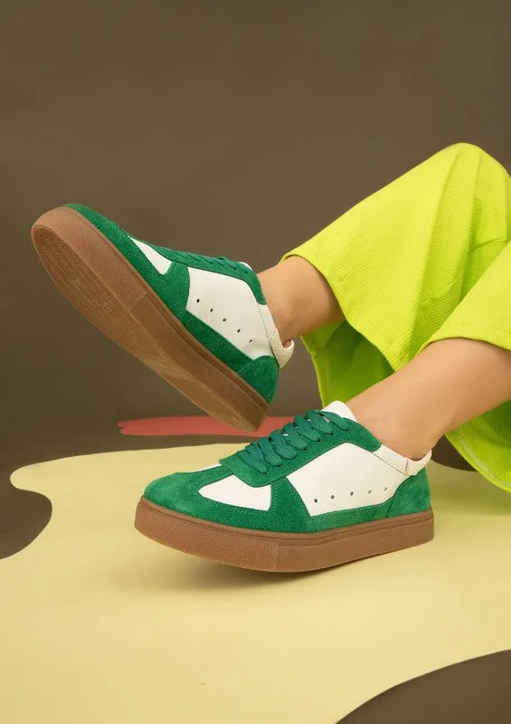 KATIE LACE UP ROUND TOE SNEAKERS